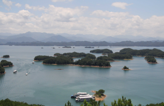 風景如畫的(of)千島湖及開元度假村